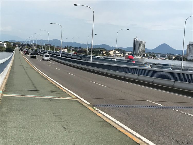琵琶湖大橋における2つの橋