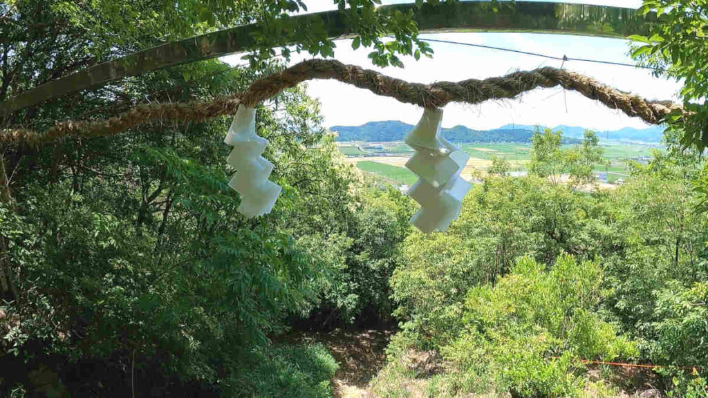 繖峰三神社二本松